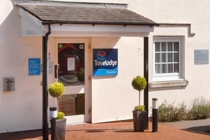 Travelodge Cardiff Airport Exterior foto